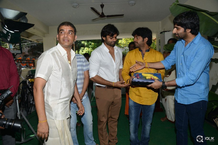 Supreme-Movie-Opening